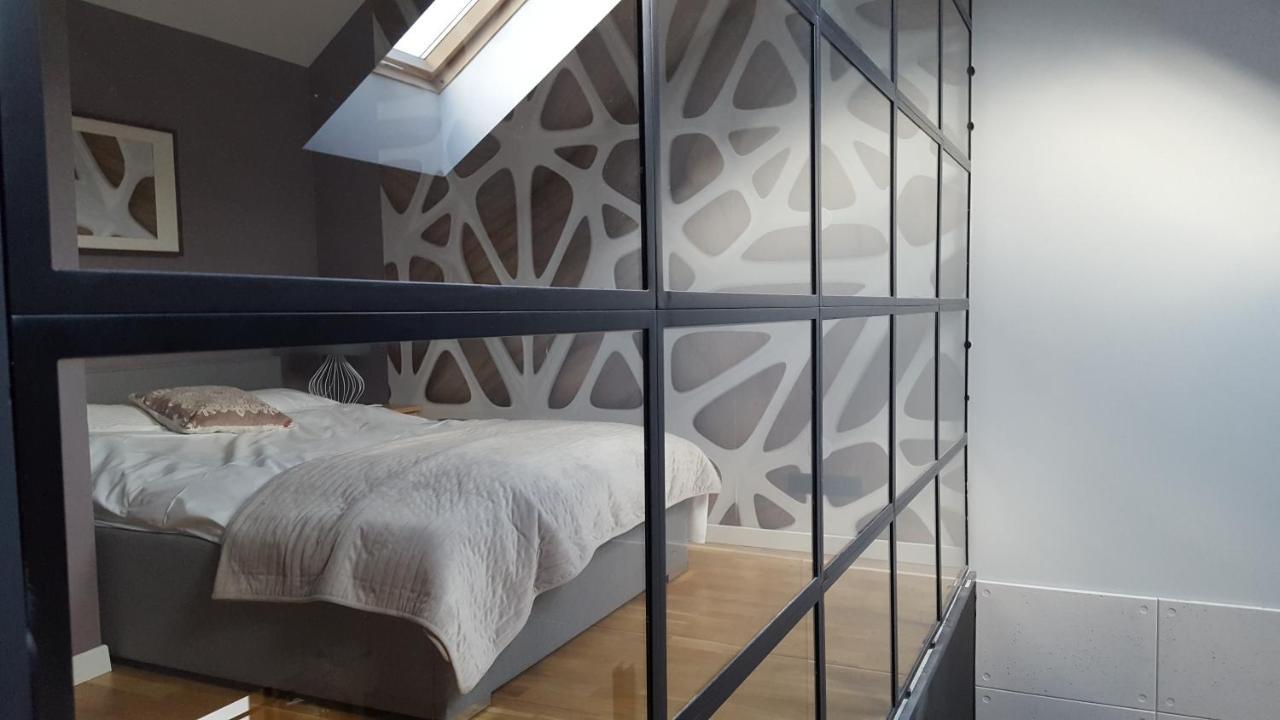 Apartament Dwupoziomowy Z Klimatyzacja Lägenhet Krynica-Zdrój Exteriör bild