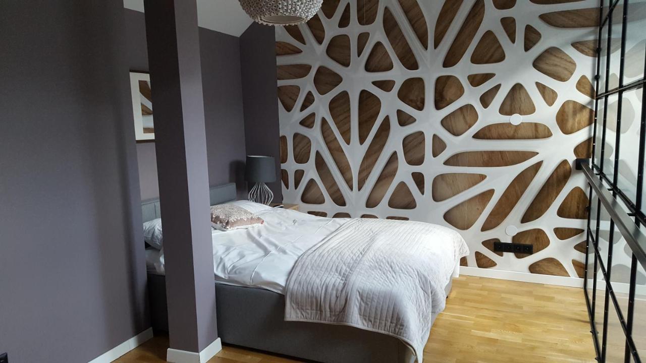Apartament Dwupoziomowy Z Klimatyzacja Lägenhet Krynica-Zdrój Exteriör bild